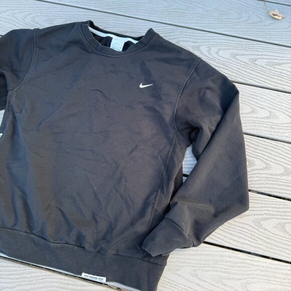 Sacramento Kings Nike Standard Issue Dri-Fit Crew Basketball Top Small Black - Picture 5 of 8